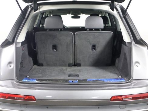 Used 2021 Audi Q7 2.0T Premium w/ Convenience Package image 21