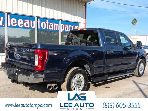 Used 2017 Ford F250 XLT w/ XLT Value Package image 3