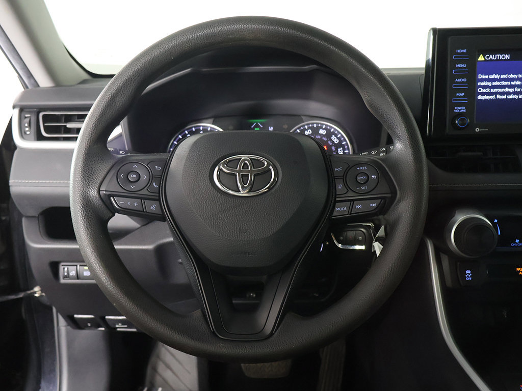Used 2021 Toyota RAV4 LE w/ Carpet Mat Package (TMS) AWD/4WD image 33
