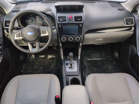 Used 2017 Subaru Forester 2.5i Limited image 16
