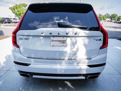 Used 2019 Volvo XC90 T6 R-Design w/ Advanced Package AWD/4WD image 9