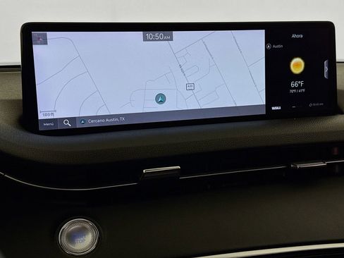 Used 2024 Genesis GV70 2.5T Advanced w/ Advanced Package image 13