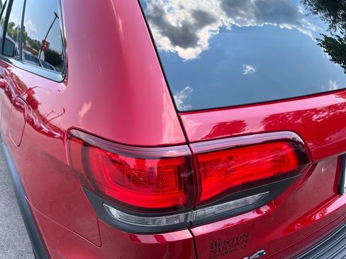 Used 2020 Jeep Grand Cherokee Trailhawk AWD/4WD image 40