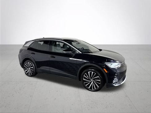 Certified 2023 Volkswagen ID.4 Pro S Plus AWD/4WD image 5