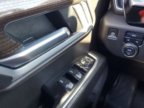 Used 2022 Chevrolet Silverado 1500 LT image 21