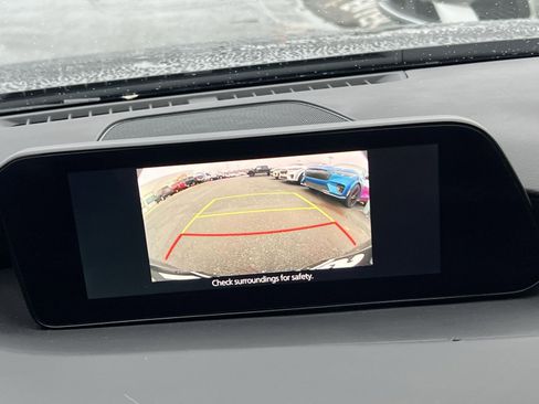 Used 2021 MAZDA MAZDA3 s image 19