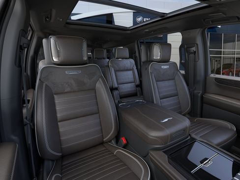 New 2026 GMC Yukon XL Denali Ultimate AWD/4WD image 43