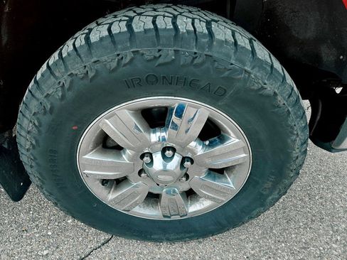 Used 2011 Ford F150 XLT w/ XLT Chrome Pkg image 35