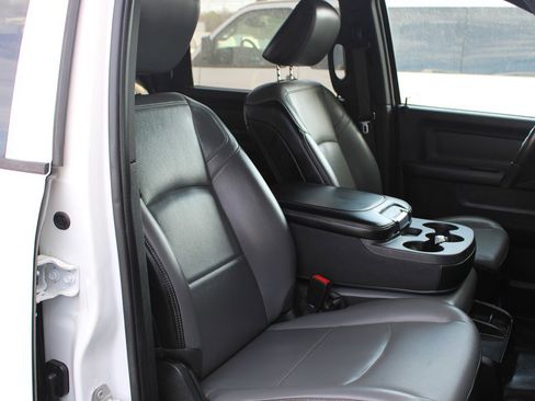 Used 2023 RAM 2500 Tradesman image 29