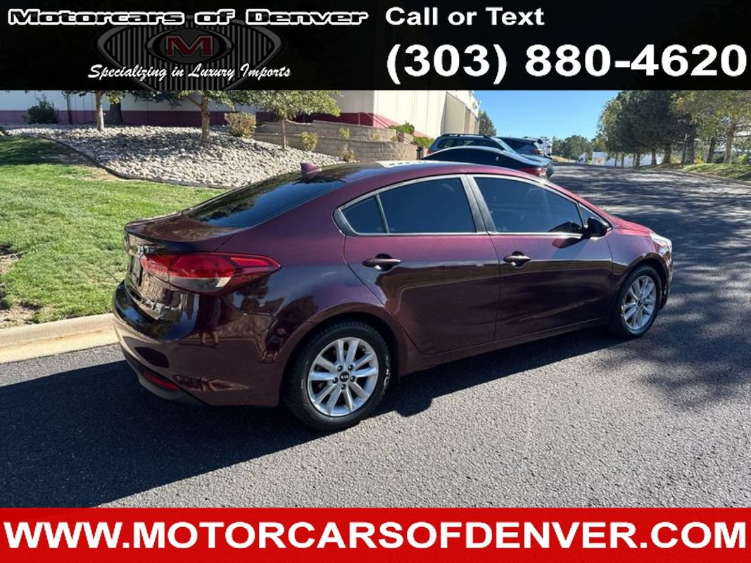 Used 2017 Kia Forte LX w/ LX Popular Package FWD image 4