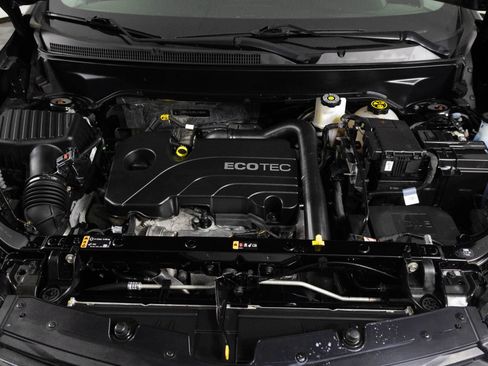 Certified 2022 Chevrolet Equinox LT w/ LPO, Floor Liner Package image 46