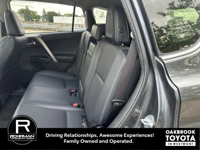 Used 2018 Toyota RAV4 Limited AWD/4WD image 11