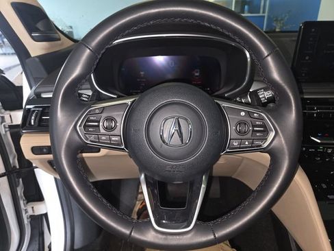 Certified 2025 Acura MDX FWD w/ Technology Package image 14