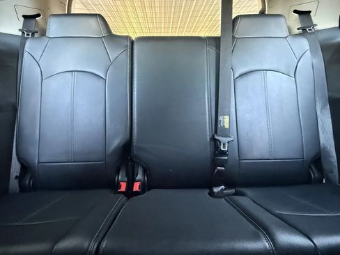 Used 2016 GMC Acadia SLT w/ Open Road Package image 23