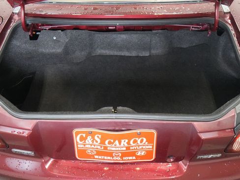Used 2003 MAZDA MX-5 Miata image 18