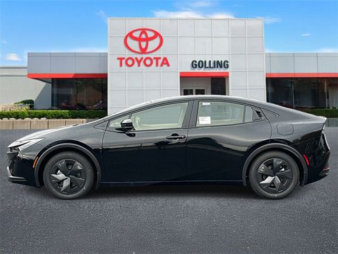 New 2026 Toyota Prius SE image 5