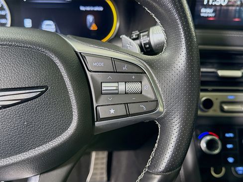 Used 2024 Genesis G70 2.5T w/ Sport Prestige Package image 15