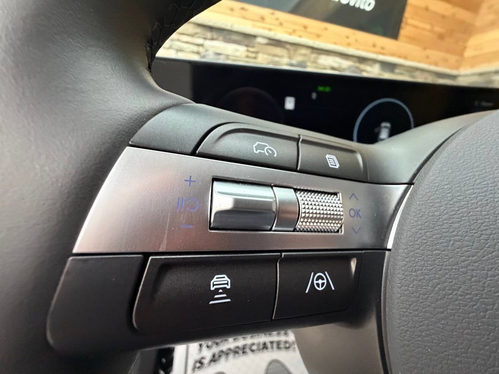 Certified 2026 Hyundai Kona SEL Premium AWD/4WD image 22