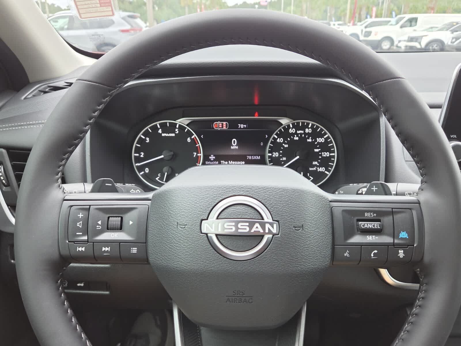 Used 2026 Nissan Rogue SV FWD image 11
