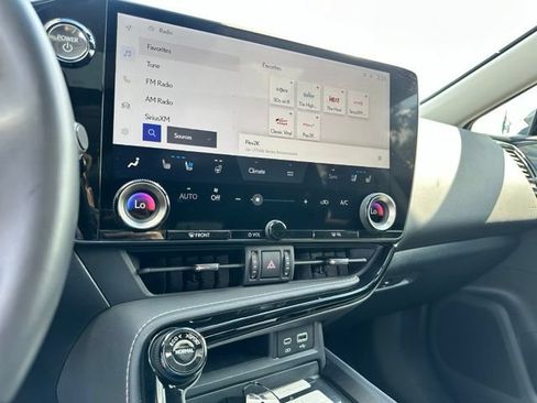 Used 2025 Lexus NX 350h AWD w/ Cold Area Package image 18