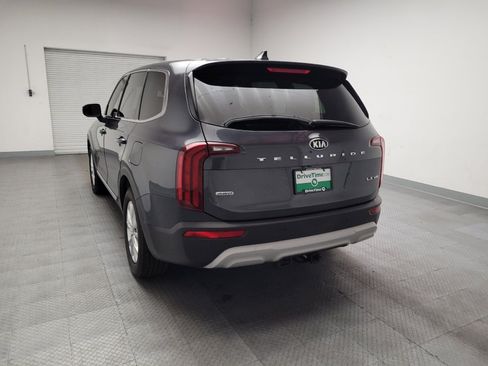 Used 2020 Kia Telluride LX AWD/4WD image 6