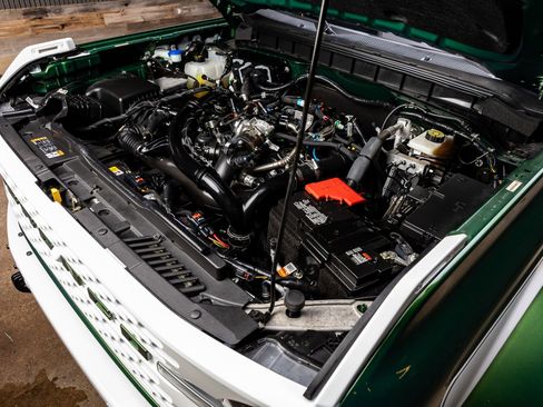 Used 2024 Ford Bronco Wildtrak image 40