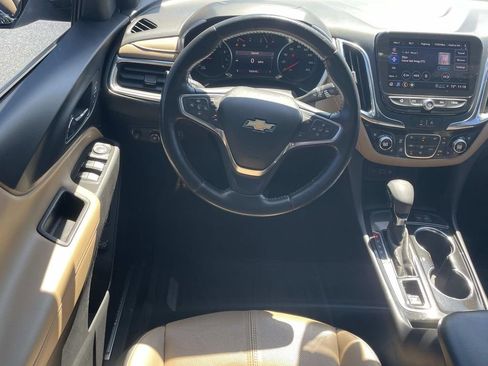 Used 2022 Chevrolet Equinox Premier FWD image 14