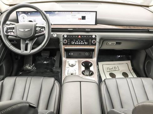 Used 2025 Genesis GV80 2.5T Select image 30