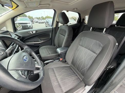 Certified 2019 Ford EcoSport SE w/ SE Convenience Package FWD image 11