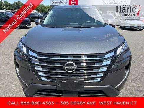 Certified 2026 Nissan Rogue SV AWD/4WD image 1
