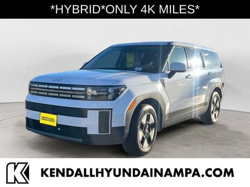 Used 2026 Hyundai Santa Fe SE AWD/4WD image 1