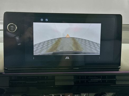 Used 2024 Honda Prologue Touring image 23