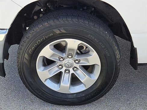 Used 2023 RAM 1500 Laramie image 10