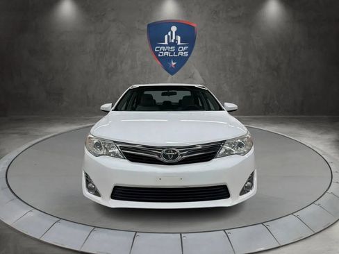 Used 2013 Toyota Camry XLE FWD image 8