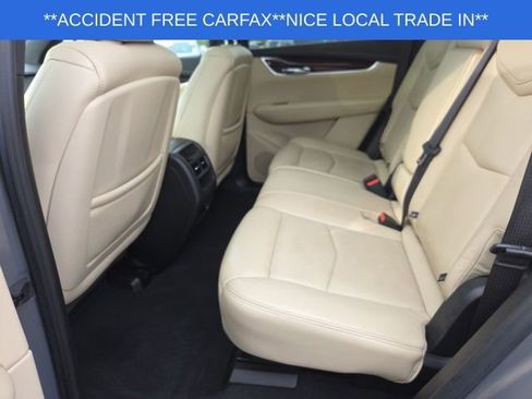 Used 2018 Cadillac XT5 Luxury image 37