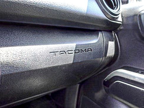 Used 2023 Toyota Tacoma SR AWD/4WD image 27