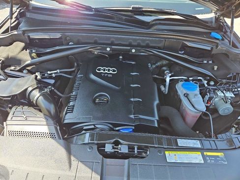 Used 2017 Audi Q5 2.0T Premium Plus w/ Technology Package AWD/4WD image 11