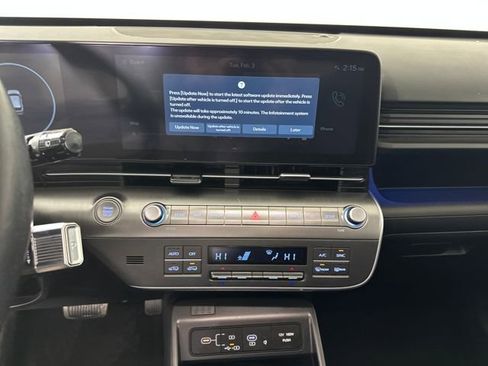 Used 2024 Hyundai Kona Limited image 21