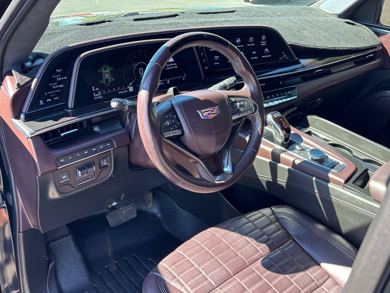 Used 2023 Cadillac Escalade Sport Platinum AWD/4WD image 20