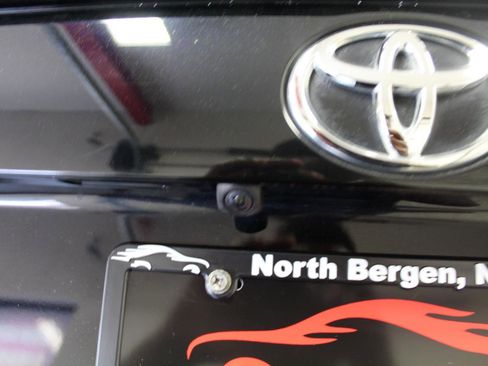 Used 2019 Toyota RAV4 XLE Premium w/ All Weather Liner Package AWD/4WD image 31