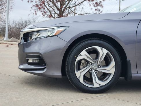 Certified 2019 Honda Accord EX image 8