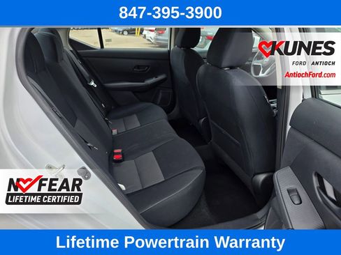 Used 2024 Nissan Sentra SV image 24