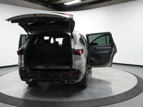 New 2026 Buick Enclave Sport Touring w/ Power Package image 10