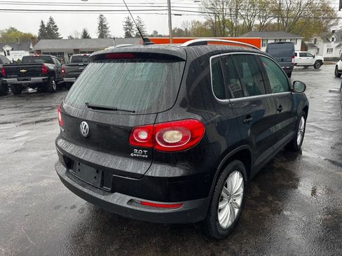 Used 2011 Volkswagen Tiguan S AWD/4WD image 6