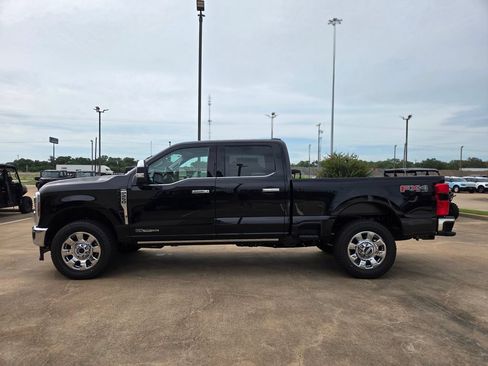 New 2026 Ford F250 Lariat w/ Chrome Package AWD/4WD image 8