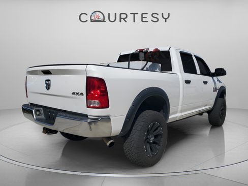 Used 2018 RAM 2500 Tradesman w/ Chrome Appearance Group image 3