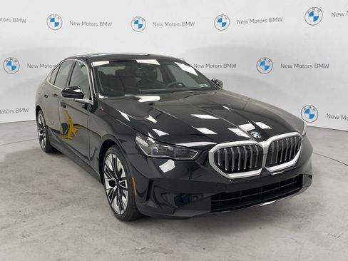 New 2026 BMW 530i xDrive image 5