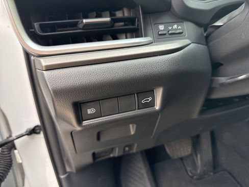 Used 2024 Toyota Grand Highlander XLE image 20