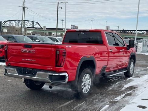 Used 2024 GMC Sierra 3500 SLT w/ SLT Premium Package image 5