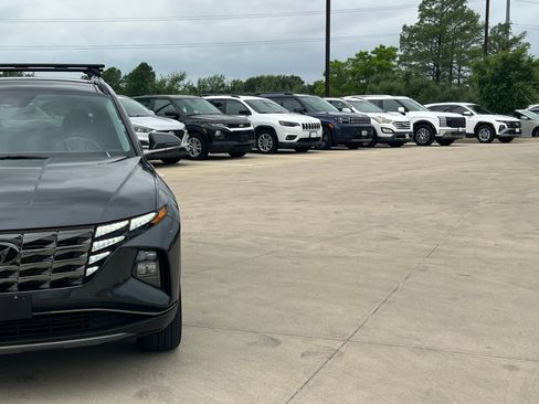 Used 2023 Hyundai Tucson Limited image 3